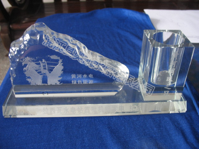 水晶商務(wù)辦公用品36