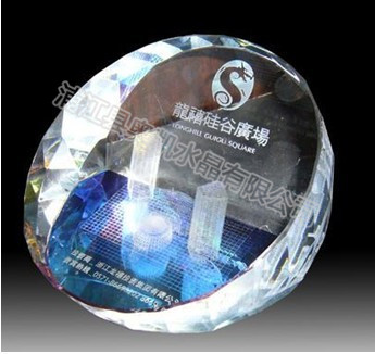水晶鎮(zhèn)尺鎮(zhèn)紙40