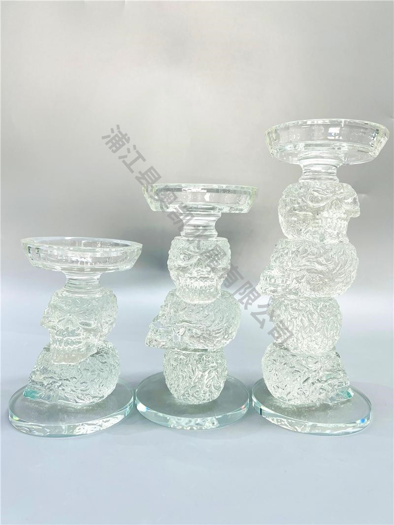 水晶燭臺130